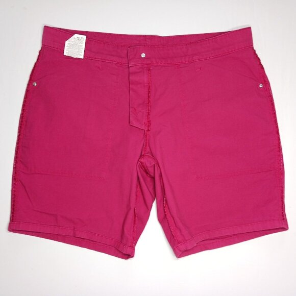 Lee 1889 Womens 14P Midrise Fit 8" Utility Bermuda Short Cranberry 14 Petite - Picture 5 of 9